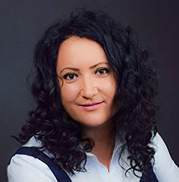 https://conference.call-centers.com.ua/wp-content/uploads/2023/09/Yefymova.jpg