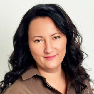 https://conference.call-centers.com.ua/wp-content/uploads/2025/10/Yefymova-320x320.jpg